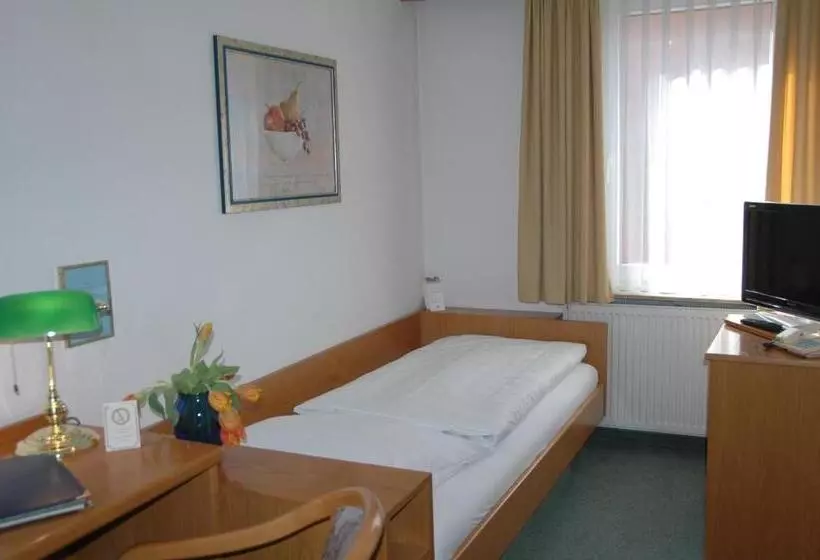 Отель Württemberger Hof Garni