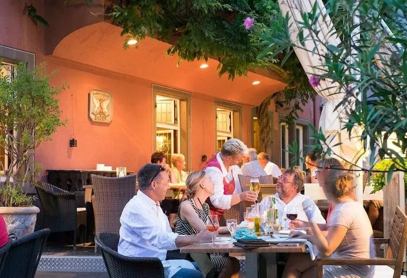 펜션 Der Löwen In Staufen