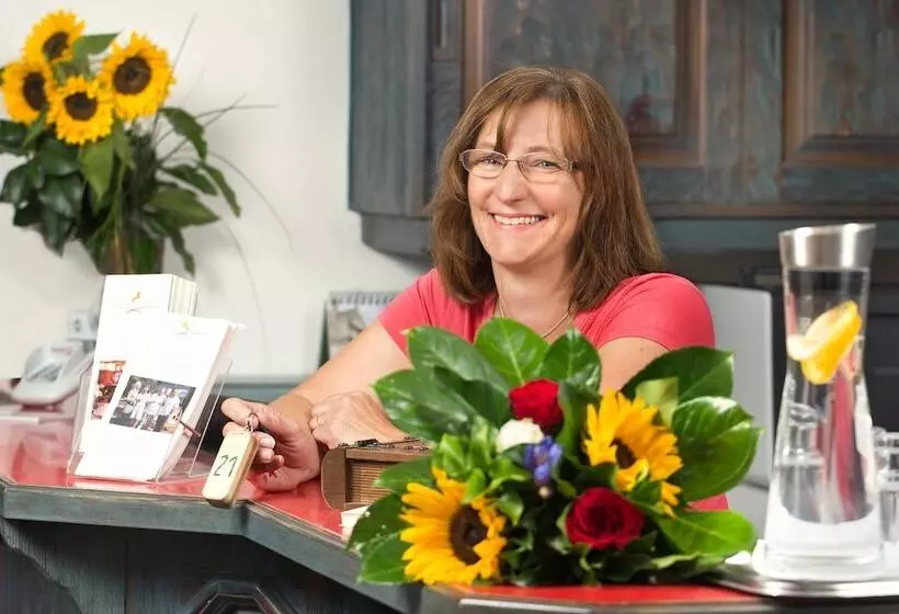 펜션 Der Löwen In Staufen