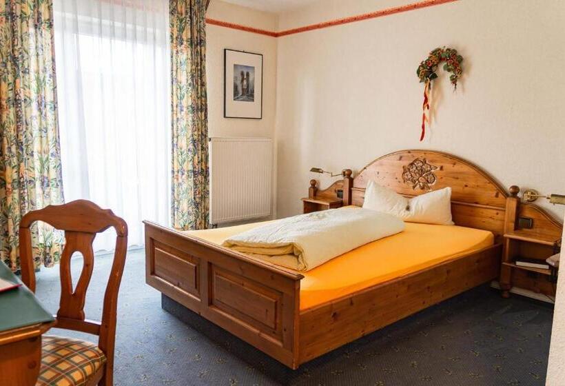 膳宿费 Landgasthof & Brauerei Löwen Sasbach