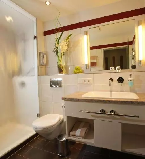 پانسیون Restaurant Krone & Wellness   Schopfheim