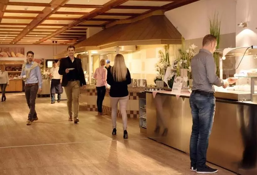 Отель Aldiana Club Ampflwang