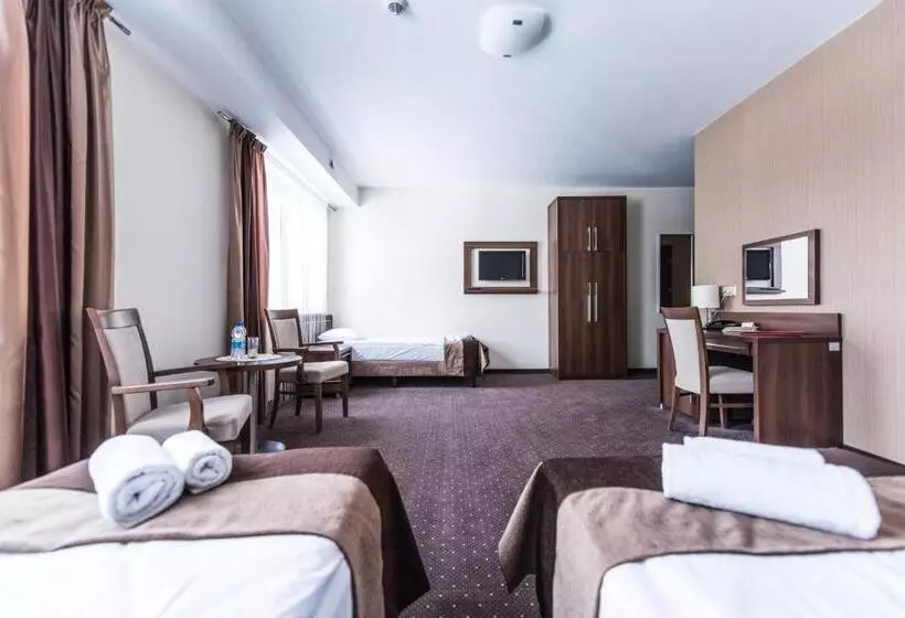 ホテル Austeria Conference & Spa