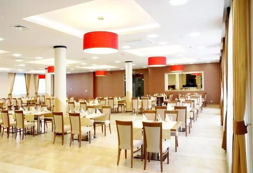 ホテル Austeria Conference & Spa