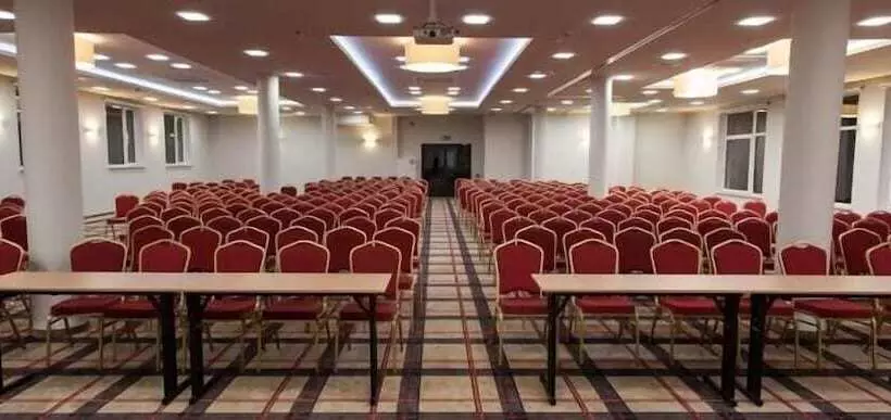 ホテル Austeria Conference & Spa