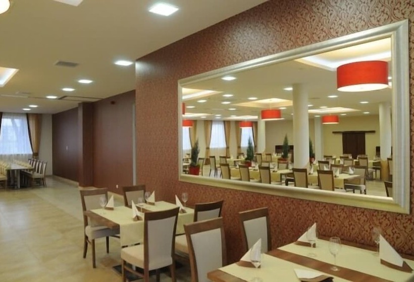 בית מלון כפרי Austeria Conference & Spa