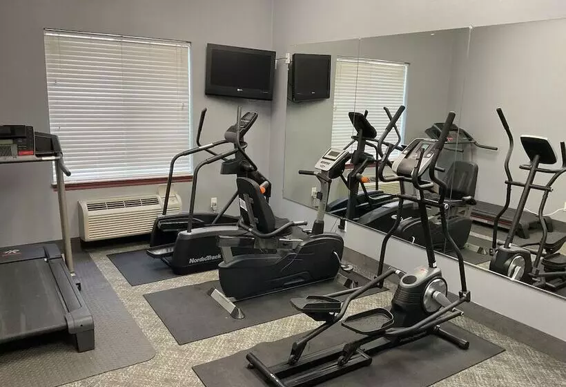 Отель Budget Host Inn And Suites Cameron