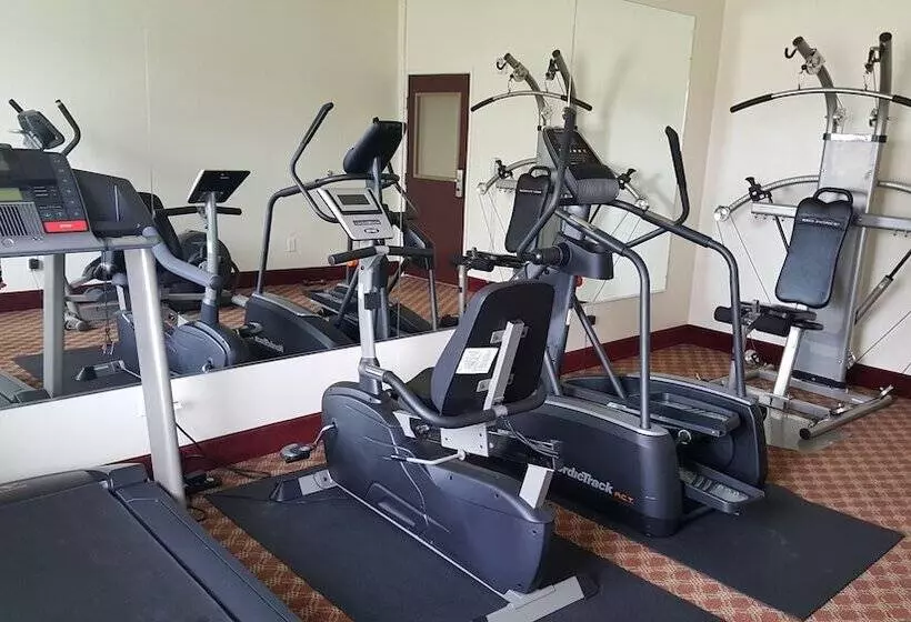 Отель Budget Host Inn And Suites Cameron