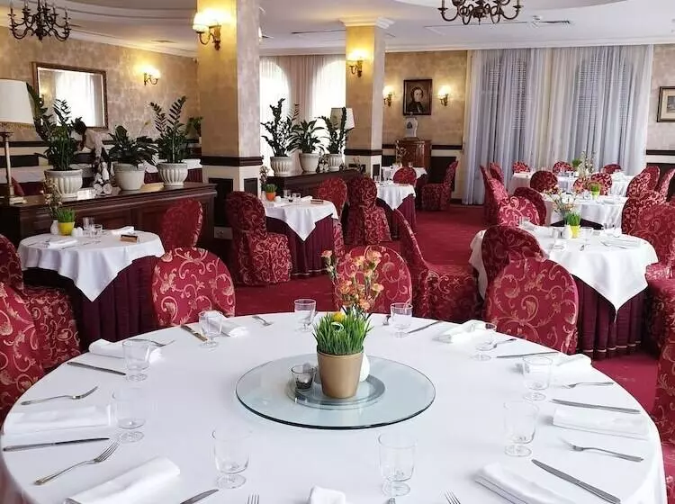 فندق Chopin Business&spa