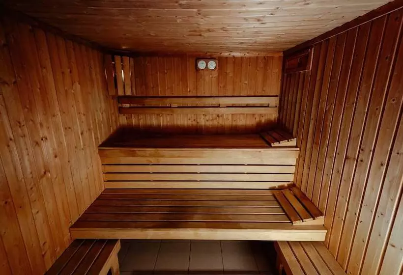 فندق Chopin Business&spa