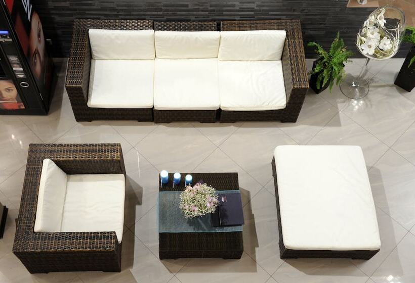 호텔 Czardasz Spa & Wellness