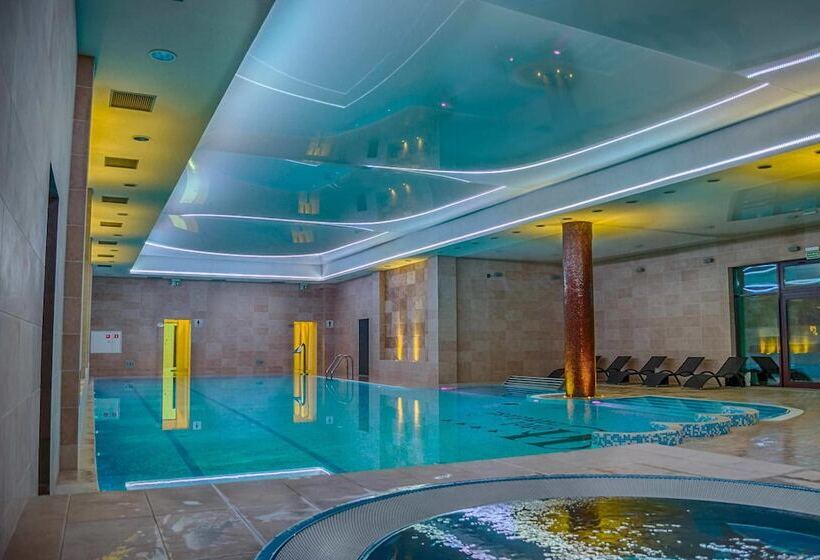 酒店 Czardasz Spa & Wellness