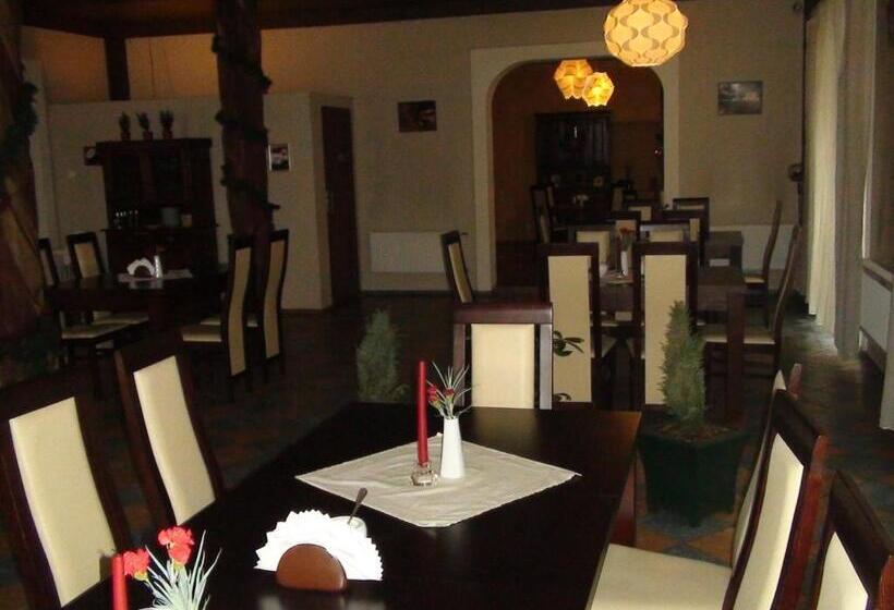 בית מלון כפרי Europa