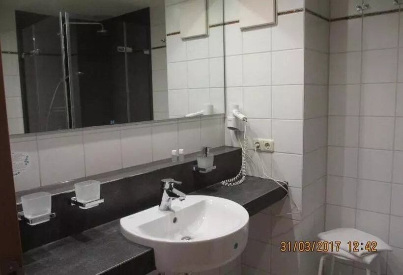 Отель Gasthof Hereth