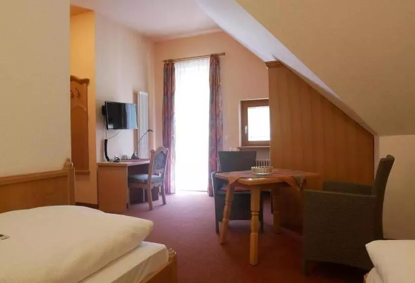 Отель Gasthof Hereth