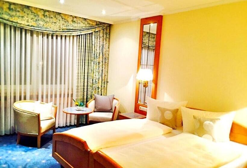 Отель Greifensteiner Hof