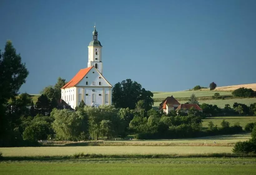Landhotel Weißer Hahn