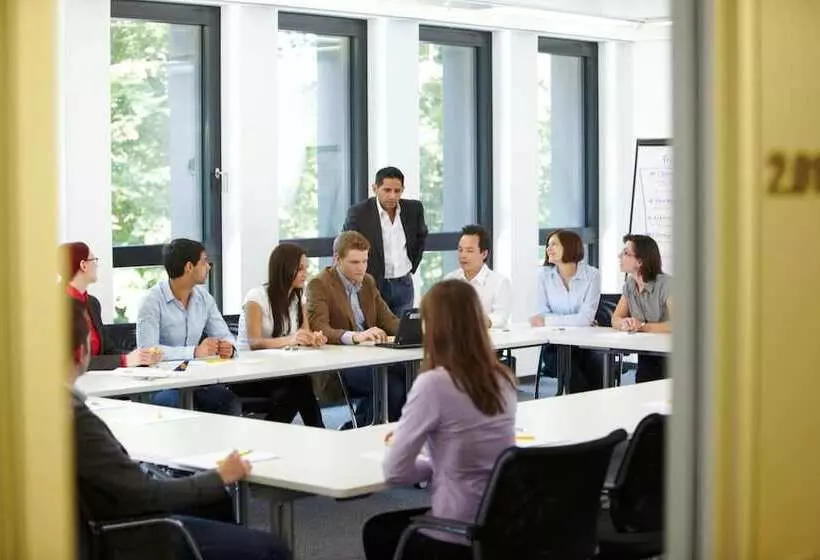 בית מלון כפרי Lufthansa Seeheim More Than A Conference