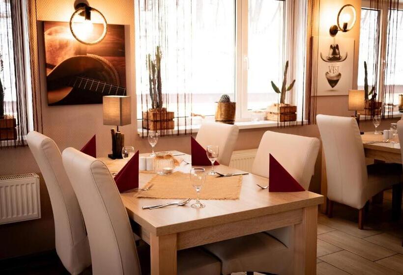 Отель Mazuria Country & Spa