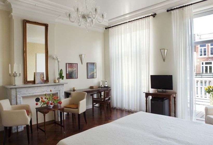 فندق Museum Suites