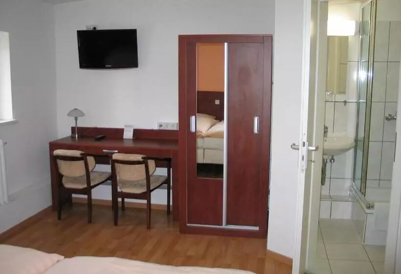 Отель Restaurant Zur Post