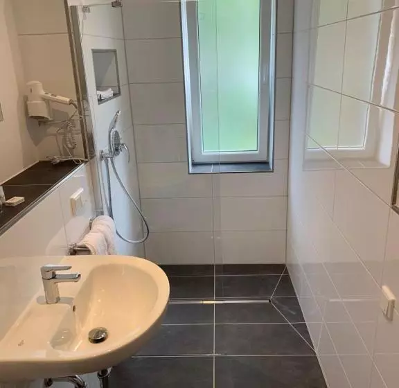 Отель Restaurant Zur Post