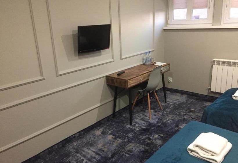 Отель Pensjonat Retro