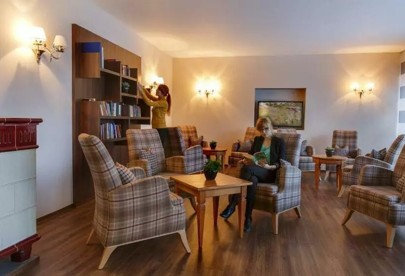 ホテル Saigerhöh