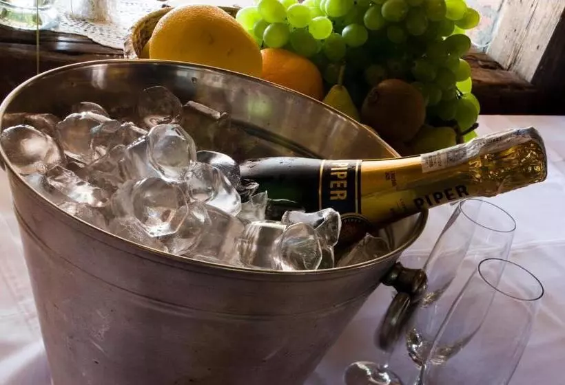 בית מלון כפרי Stary Tartak