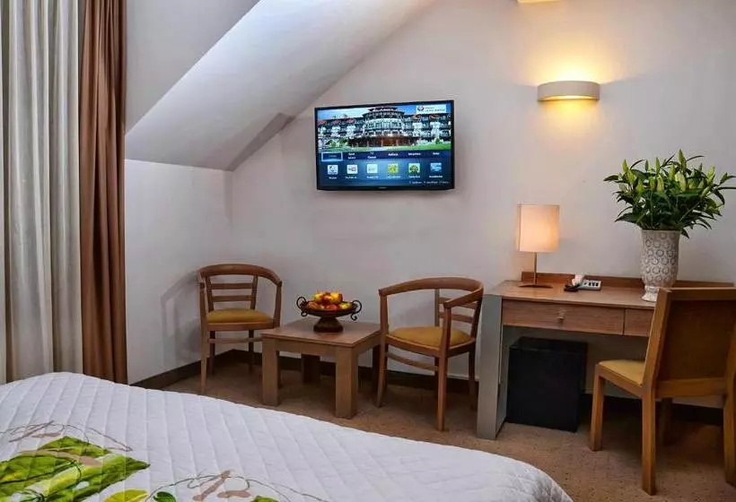 בית מלון כפרי Stary Tartak