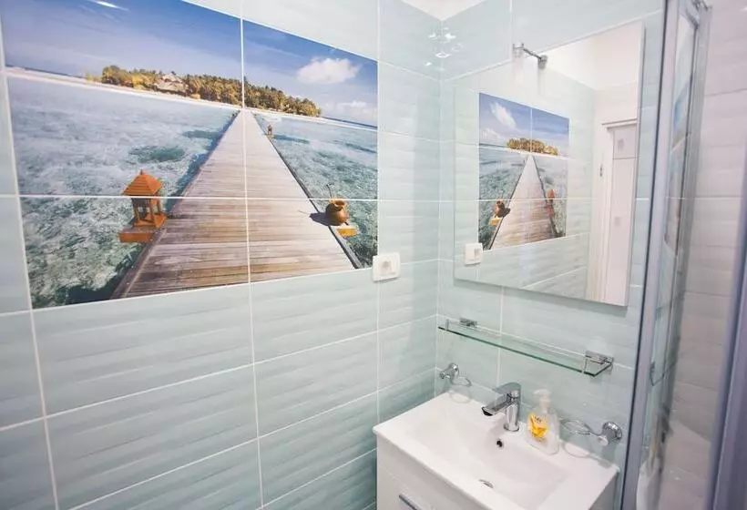 بنسيون Luxury Garden Rooms