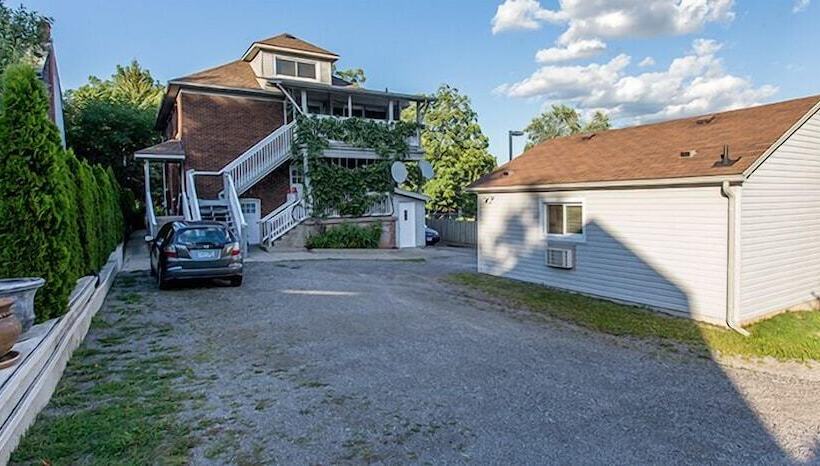 Rainbow Bed & Breakfast