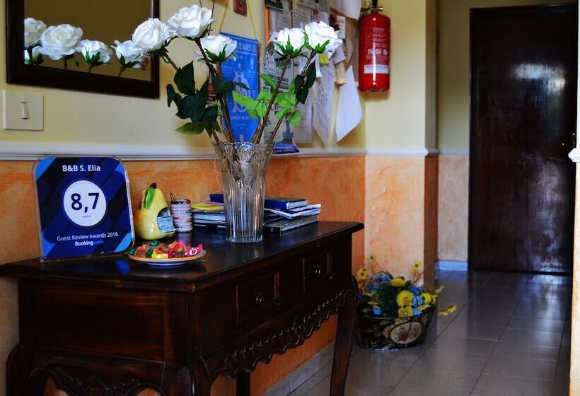 Bed and Breakfast B B S Elia Villa Surrounded By Greenery Inside The Historic Dubini Park