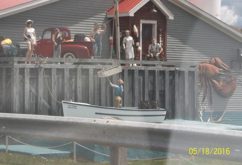 Cottage Jasmine On The Shediac Bay With Hot Tub