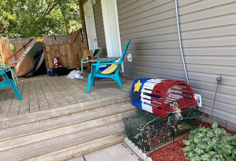 Cottage Jasmine On The Shediac Bay With Hot Tub