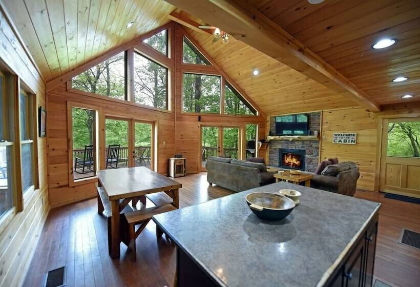 River`s Edge Ocoee Riverfront