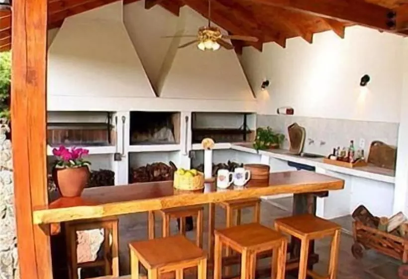 Hotelli Cabañas Am Bach