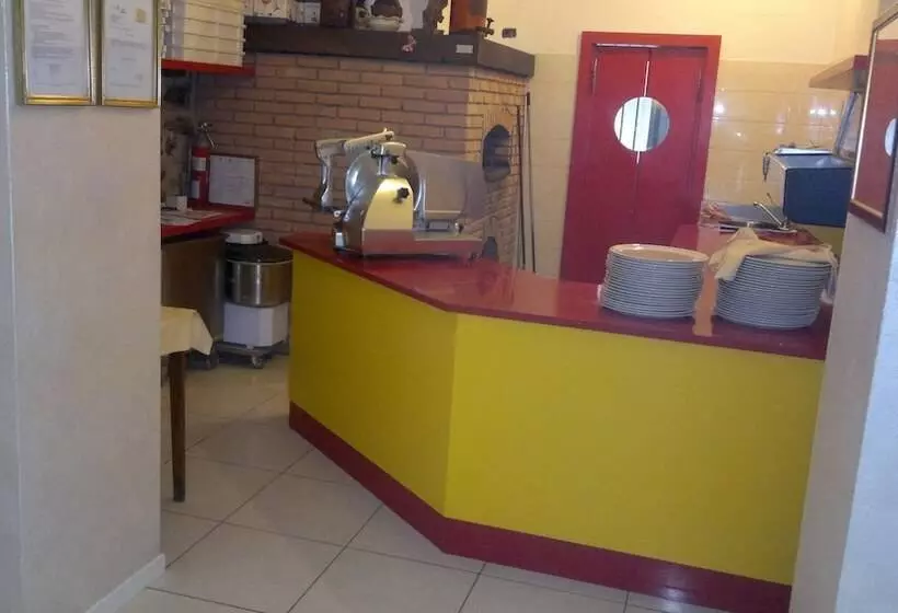 ホテル Due Platani