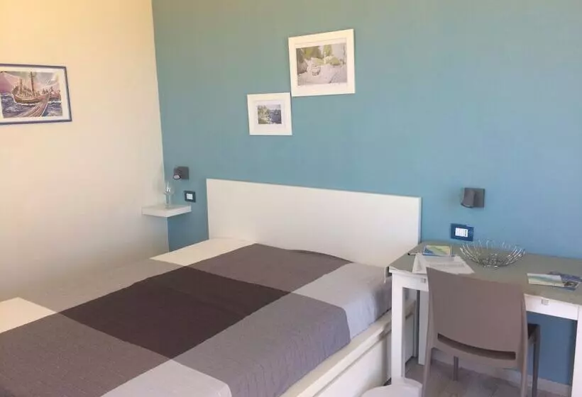 Hotelli La Sula Mare Accommodation 2 Km From The Zingaro Nature Reserve