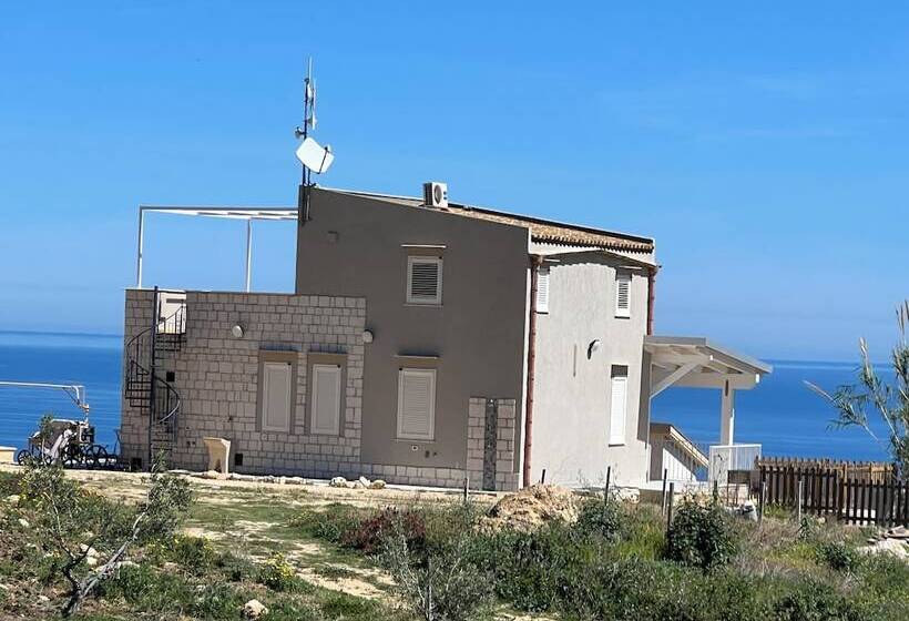 فندق La Sula Mare Accommodation 2 Km From The Zingaro Nature Reserve