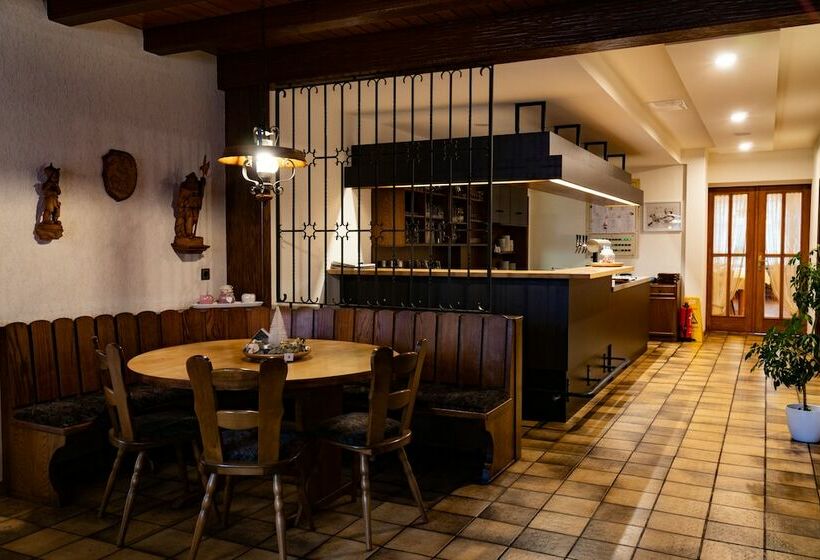 酒店 Restaurant Lamm