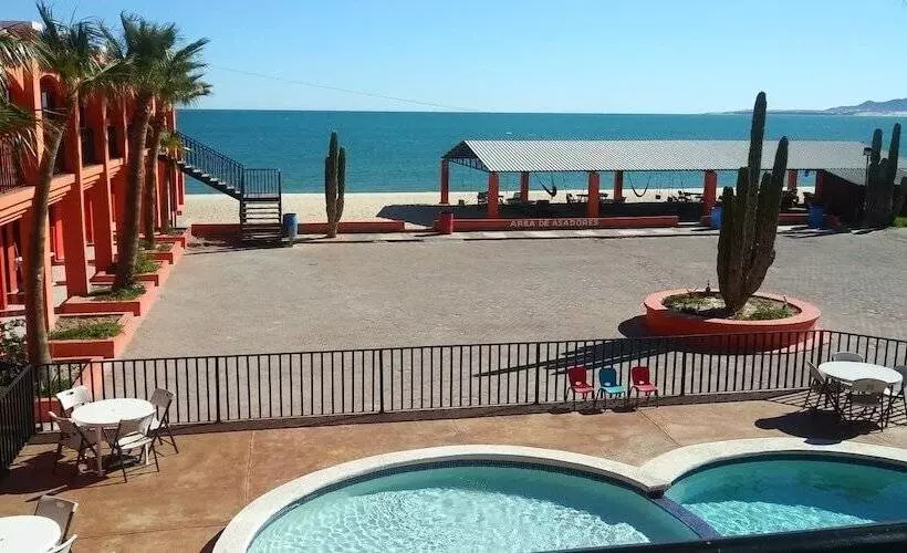 Hotelli San Felipe Beach