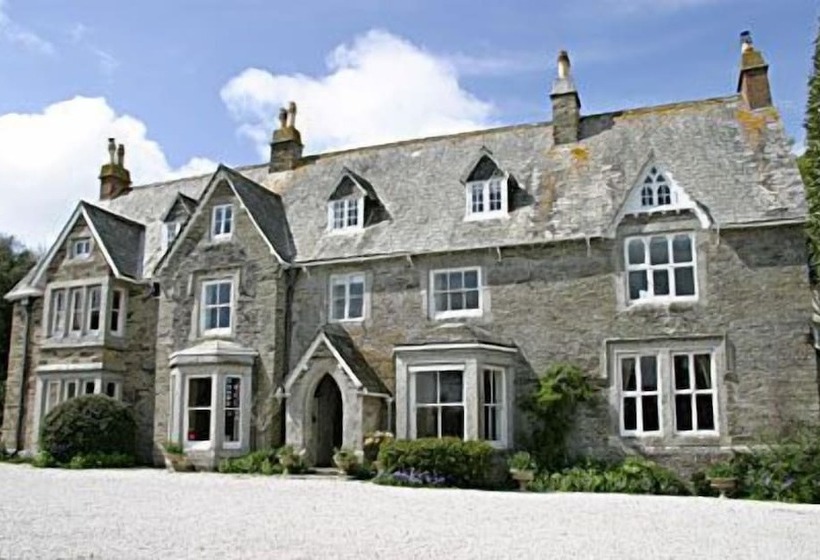 بنسيون Molesworth Manor