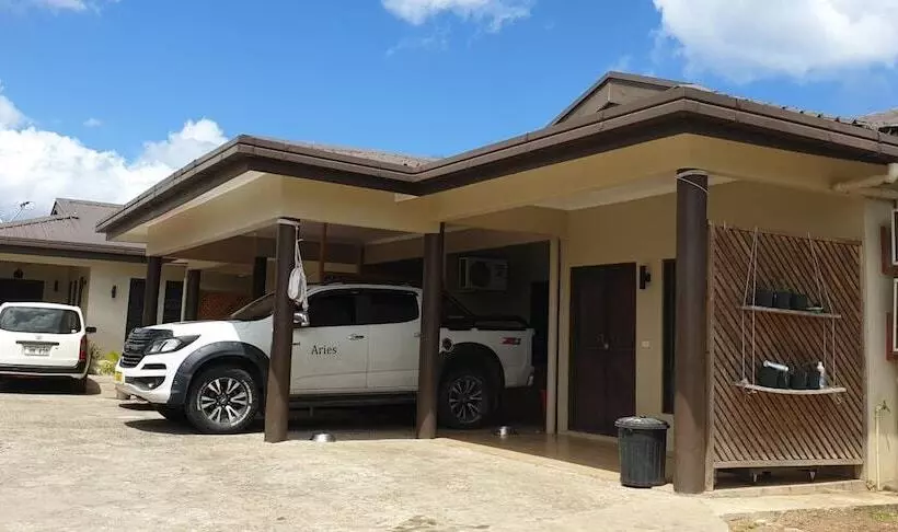 ペンション Westfield Homestay Fiji