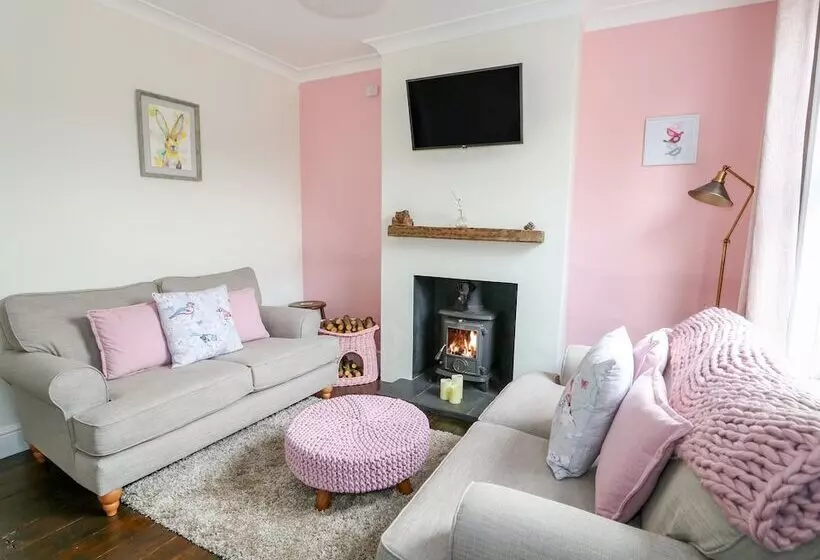 Coorie Cottage