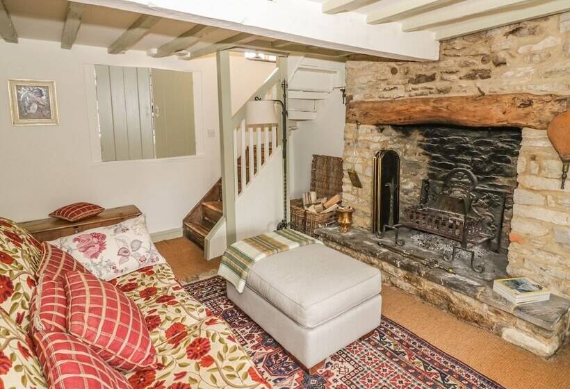 Fountain View Cottage