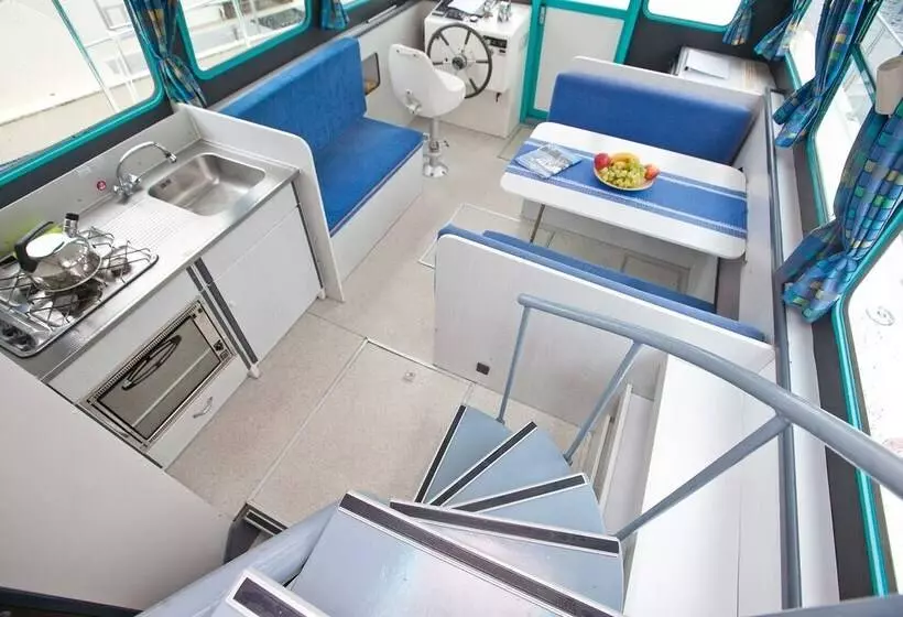 Hotelli Kuhnle Tours Priepert