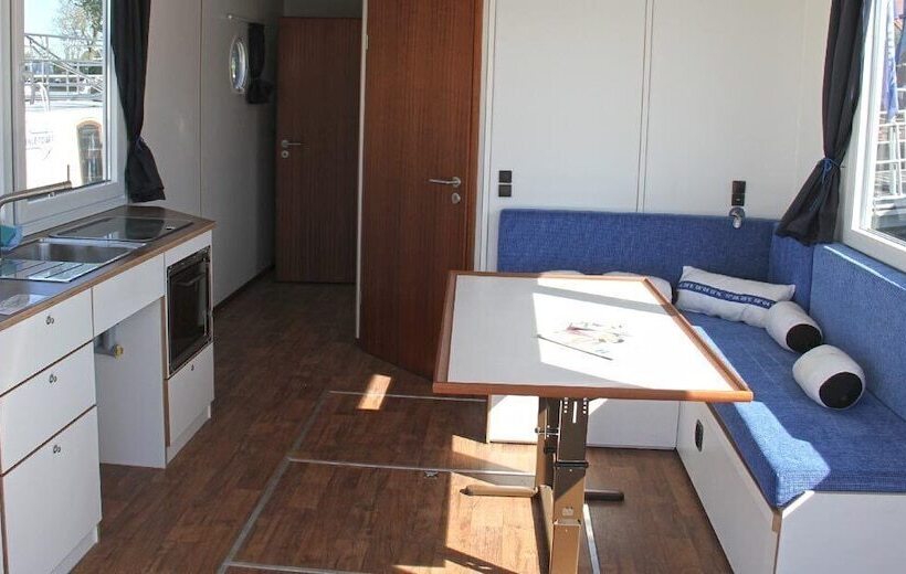 Отель Kuhnle Tours Priepert