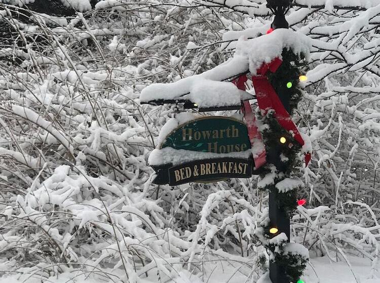 Howarth House B&b