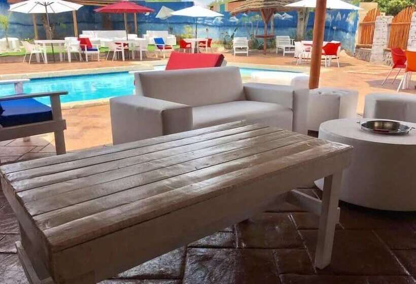 Пансион La'mamie Suite